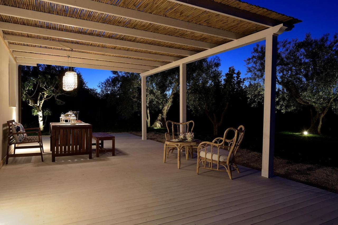 Villa Federica Con Piscina/With Pool ซานตามาเรีย เดล โฟกัลโล ภายนอก รูปภาพ