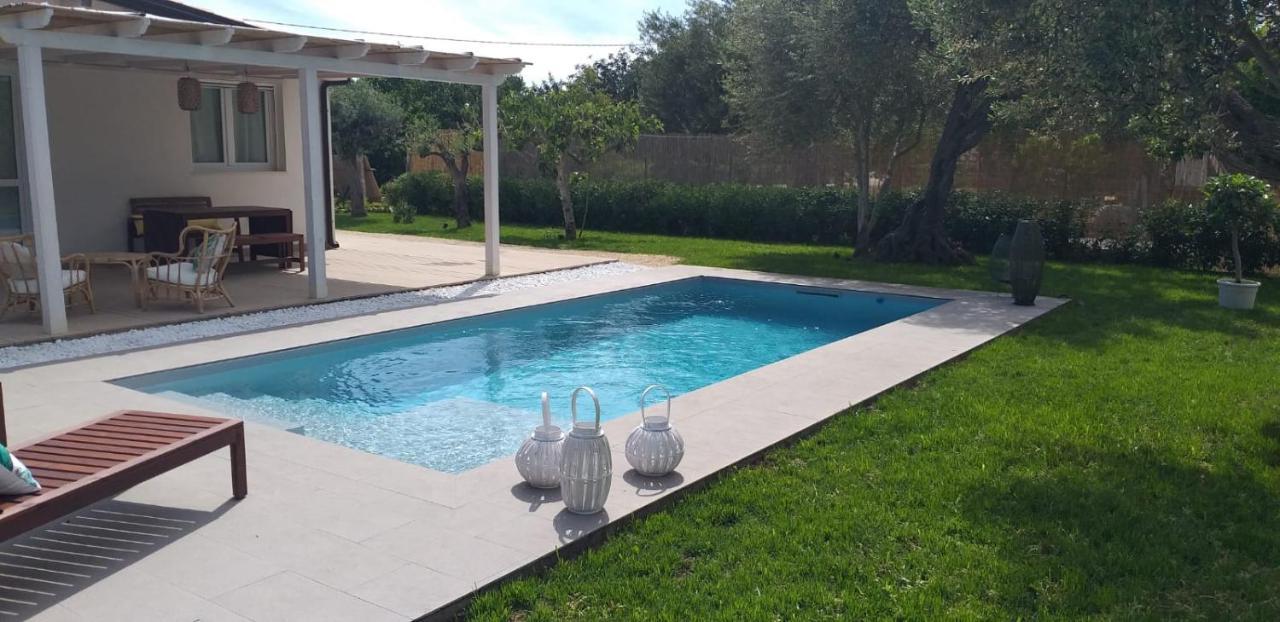Villa Federica Con Piscina/With Pool ซานตามาเรีย เดล โฟกัลโล ภายนอก รูปภาพ