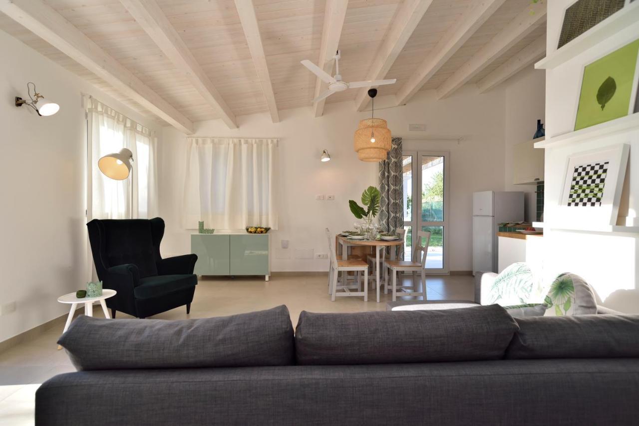Villa Federica Con Piscina/With Pool ซานตามาเรีย เดล โฟกัลโล ภายนอก รูปภาพ