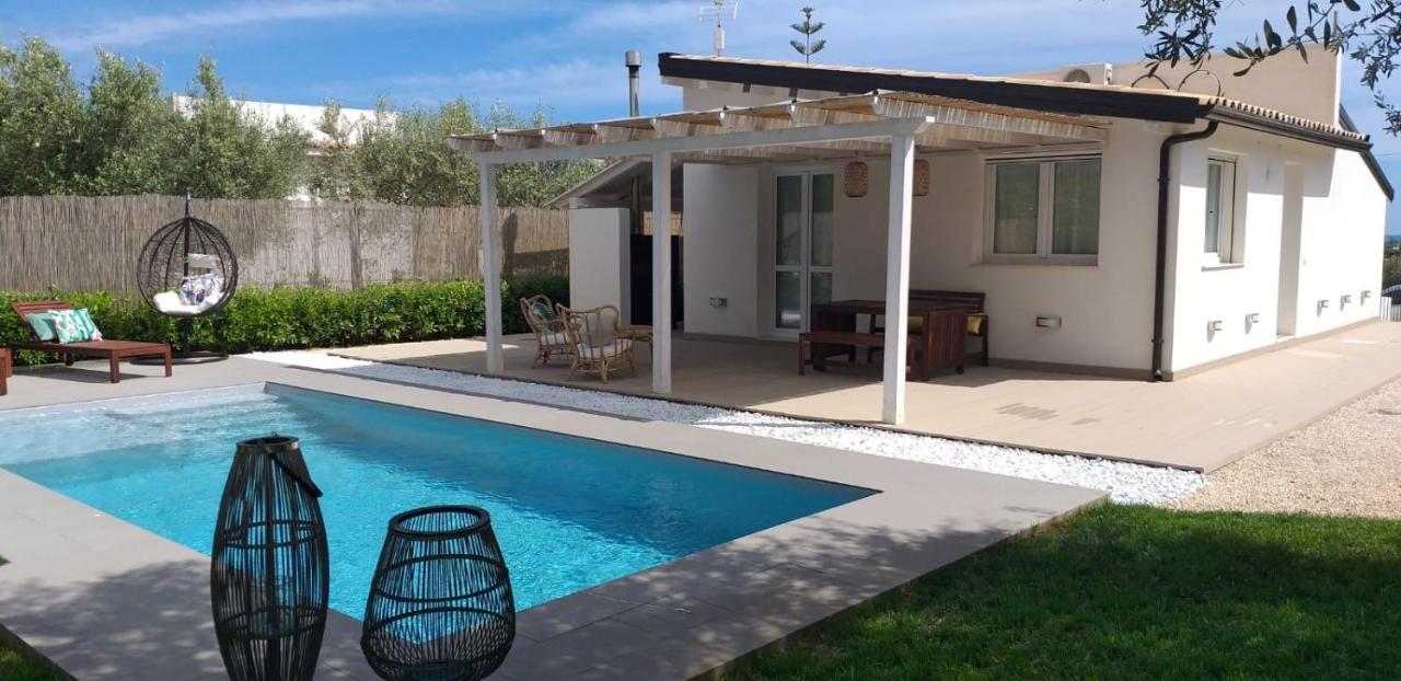Villa Federica Con Piscina/With Pool ซานตามาเรีย เดล โฟกัลโล ภายนอก รูปภาพ